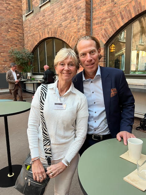 DI CLOSE lunchen Vasagatan 7 A i Stockholm, 'Vi ser nygifta ut!*, sa Jonas :)